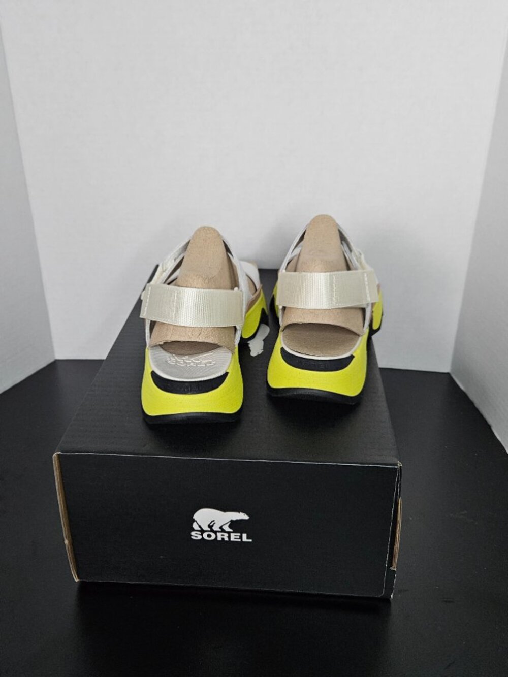 SOREL Kinetic Impact II Sling Low Sandals – Women’s Size 7.5 – White/Neon - Picture 3 of 6